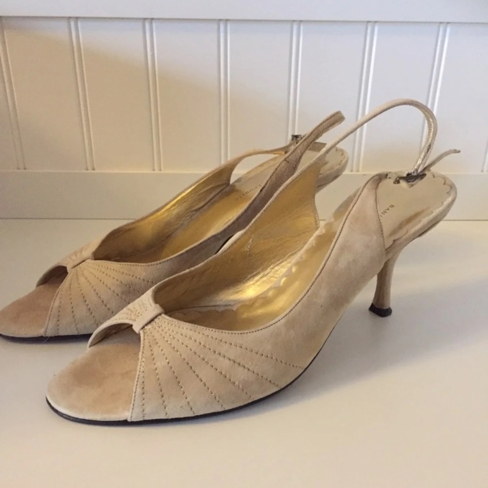 Banana Republic Vero Cuoio Heels